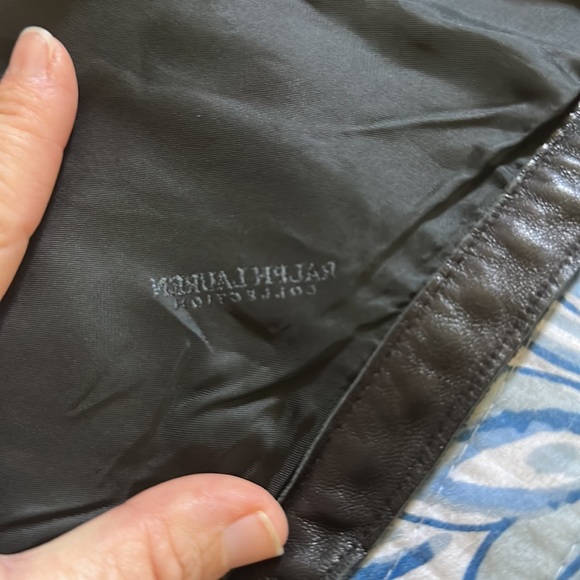 Buttery soft excellent condition black 100% leather.  Size 8. Purple label. - Picture 5 of 9